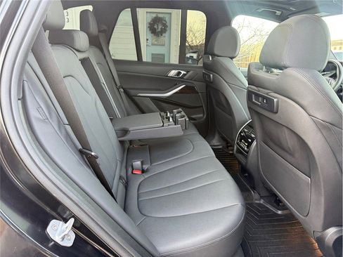 Used 2019 BMW X5 xDrive40i w/ Premium Package 2 image 33
