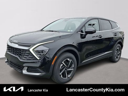 New 2025 Kia Sportage LX image 1