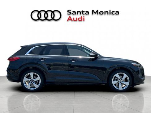 Used 2025 Audi Q5 Prestige AWD/4WD image 8