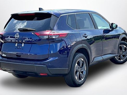Used 2025 Nissan Rogue SV FWD image 6