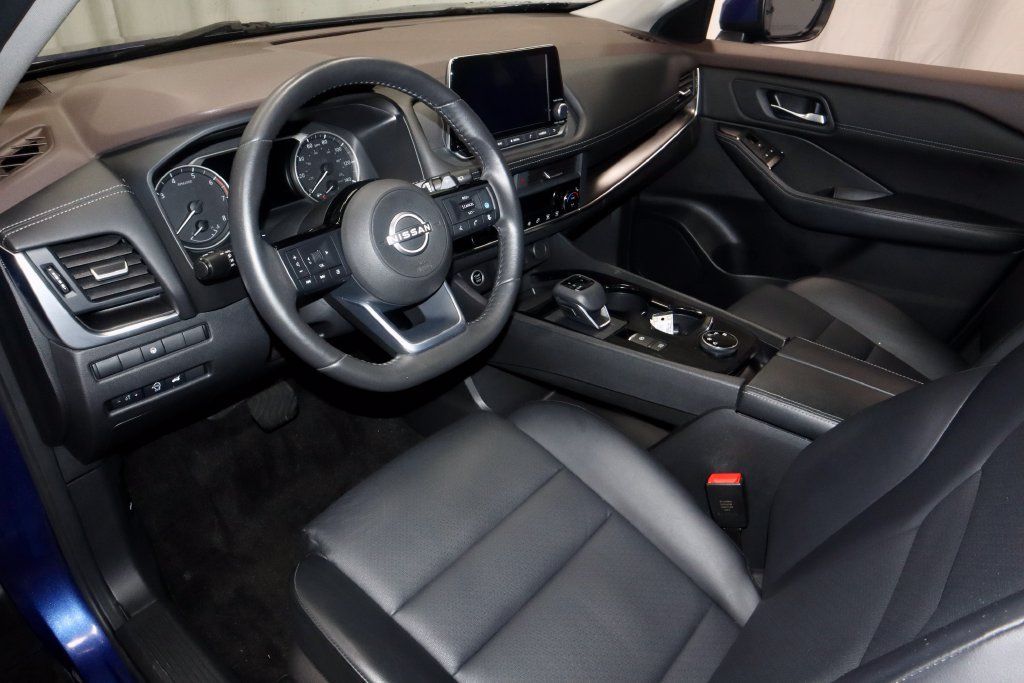 Certified 2023 Nissan Rogue SV w/ SV Premium B Package AWD/4WD image 25