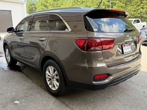Used 2020 Kia Sorento LX w/ LX I4 Convenience Package FWD image 5