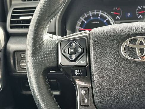 Used 2019 Toyota 4Runner TRD Off-Road Premium image 9