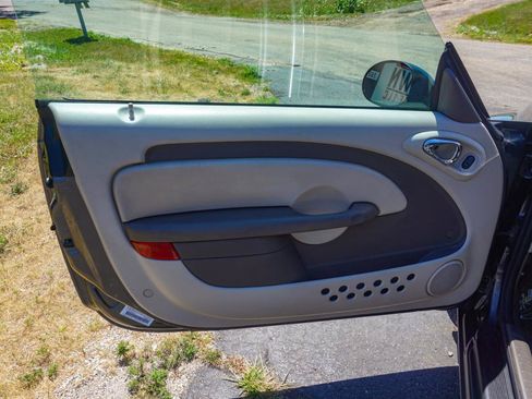 Used 2005 Chrysler PT Cruiser GT FWD image 19