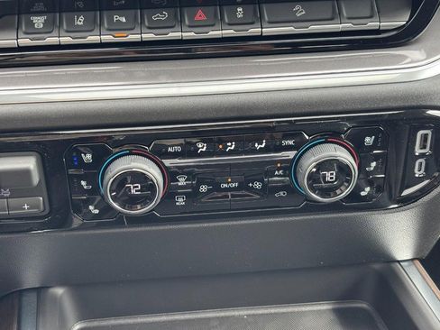 New 2026 Chevrolet Silverado 2500 High Country w/ High Country Premium Package AWD/4WD image 17