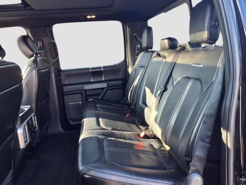 Used 2019 Ford F150 Platinum w/ Equipment Group 701A Luxury image 32