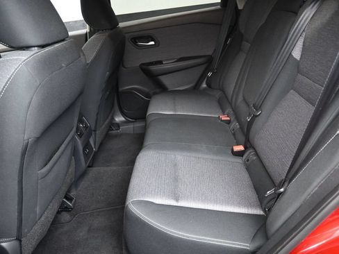 Used 2021 Nissan Rogue SV FWD image 14