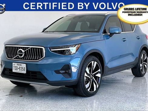 Used 2023 Volvo XC40 B5 Ultimate w/ Protection Package Premier image 15
