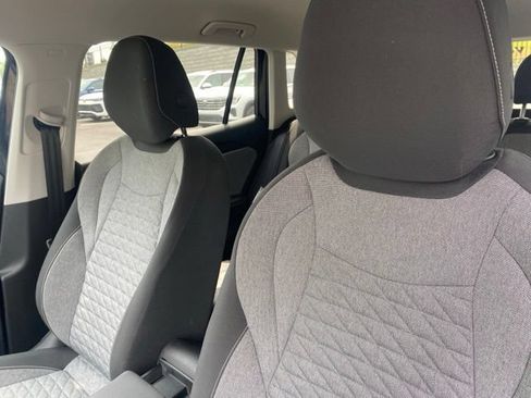 Used 2025 Volkswagen Tiguan S FWD image 5