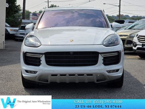 Used 2017 Porsche Cayenne GTS AWD/4WD image 2