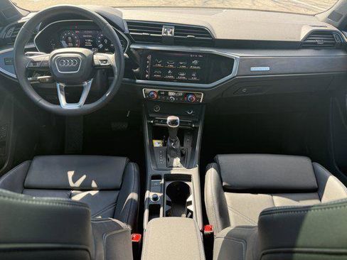 Used 2023 Audi Q3 2.0T Premium w/ Black Optic Sport Package AWD/4WD image 13