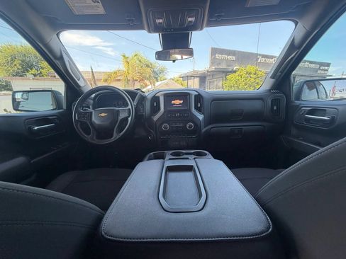 Used 2022 Chevrolet Silverado 1500 Custom RWD image 11