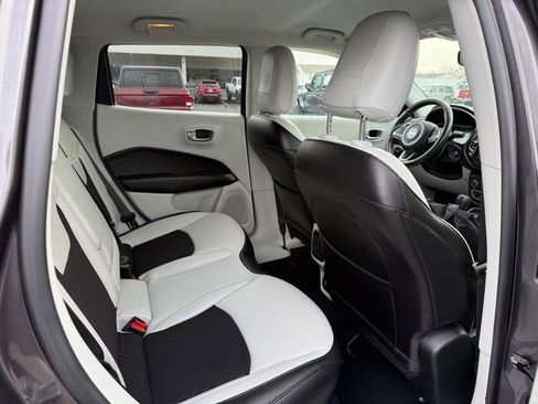 Used 2021 Jeep Compass Latitude w/ Convenience Group image 10