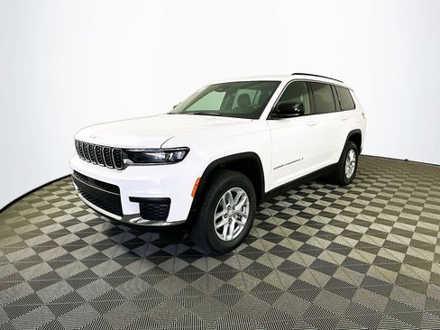 New 2026 Jeep Grand Cherokee L Laredo AWD/4WD image 4