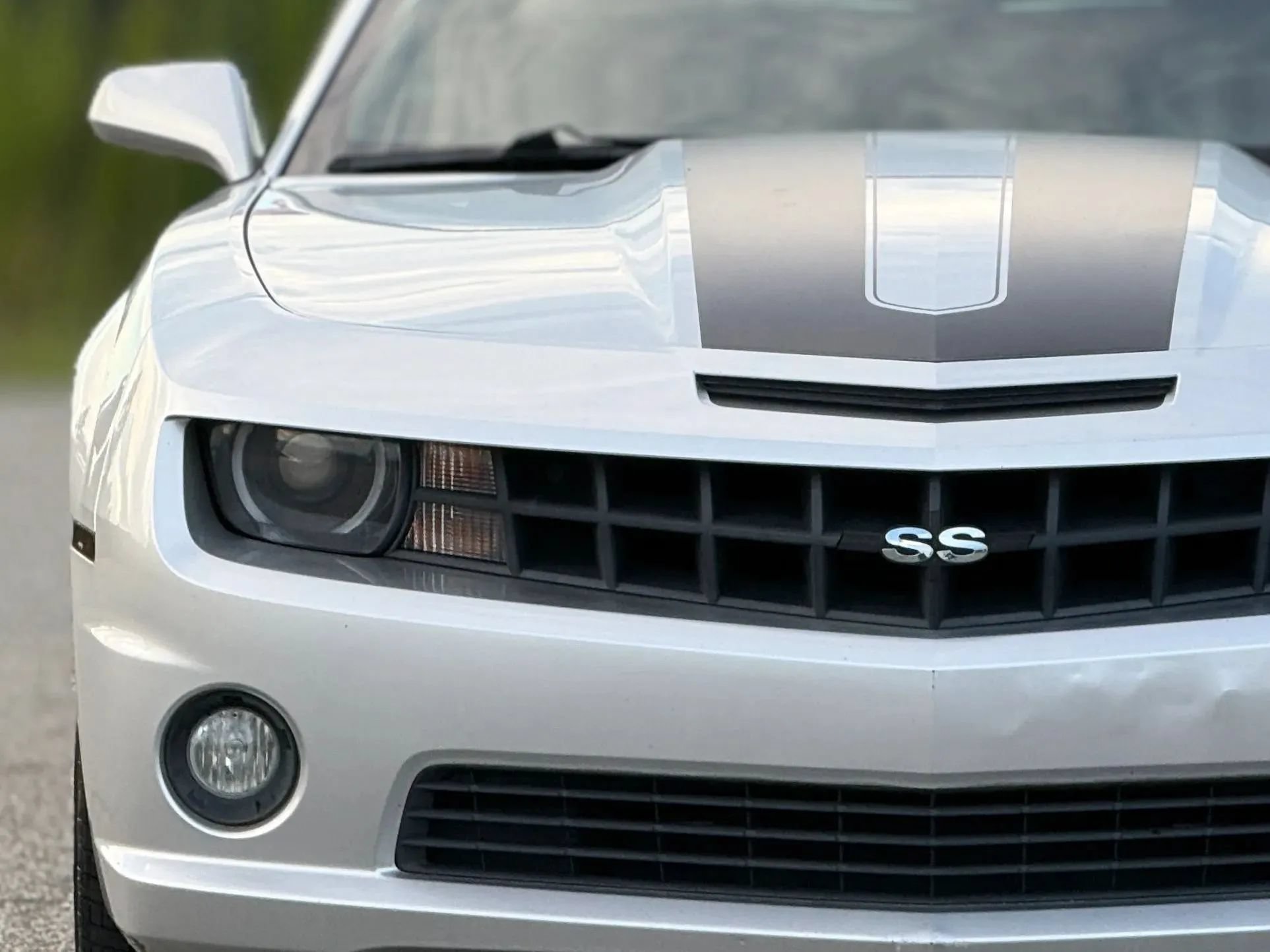 Used 2011 Chevrolet Camaro SS w/ RS Package RWD image 11