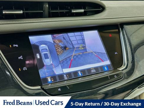 Used 2024 Cadillac XT6 Premium Luxury w/ Technology Package image 16