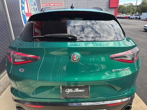 New 2025 Alfa Romeo Stelvio Sprint AWD/4WD image 7