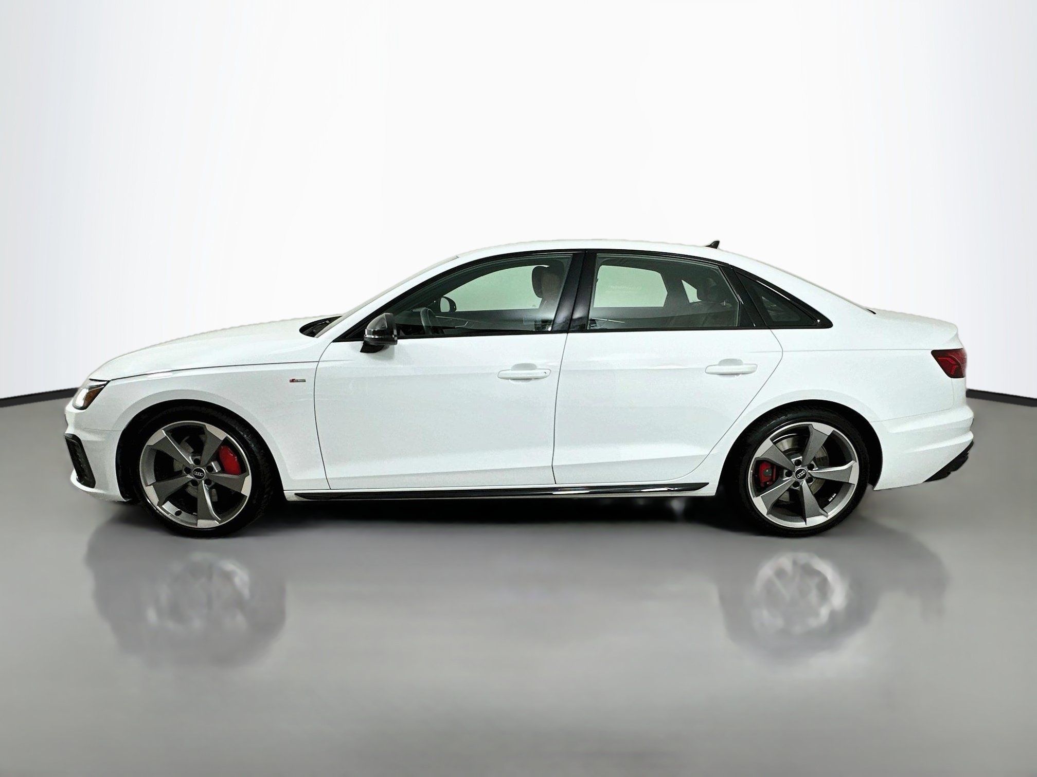 Used 2022 Audi A4 2.0T Premium Plus AWD/4WD image 4