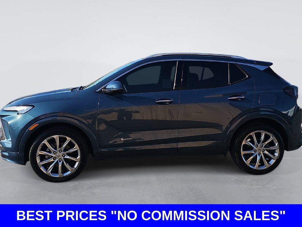 Used 2024 Buick Encore GX Avenir w/ Avenir Convenience Package FWD image 6