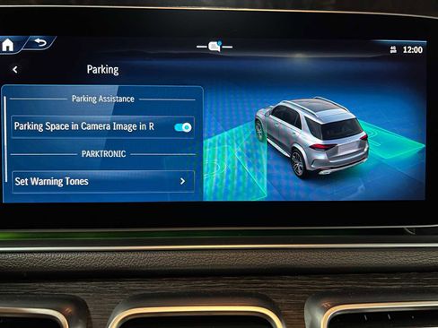 Used 2025 Mercedes-Benz GLE 350 4MATIC image 39