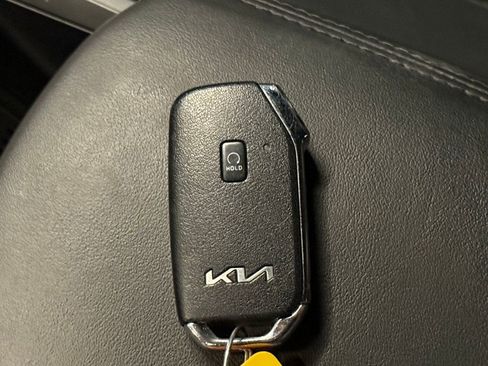 Used 2022 Kia K5 GT-Line w/ GT-Line Awd Premium Package image 17