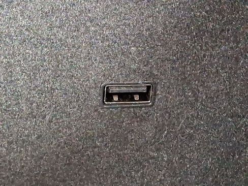 Used 2020 Tesla Model Y Performance image 27