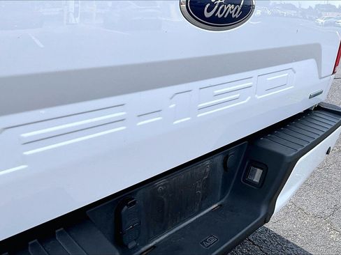 Used 2020 Ford F150 XLT w/ Equipment Group 302A Luxury AWD/4WD image 31