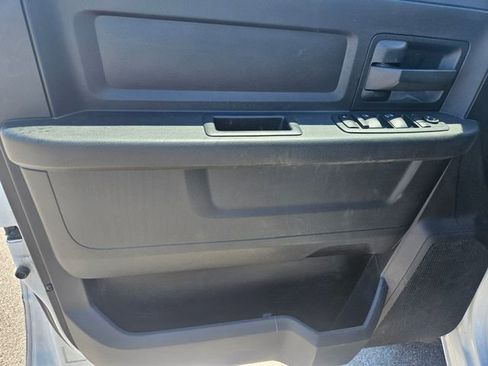 Used 2018 RAM 2500 Tradesman w/ Chrome Appearance Group AWD/4WD image 10