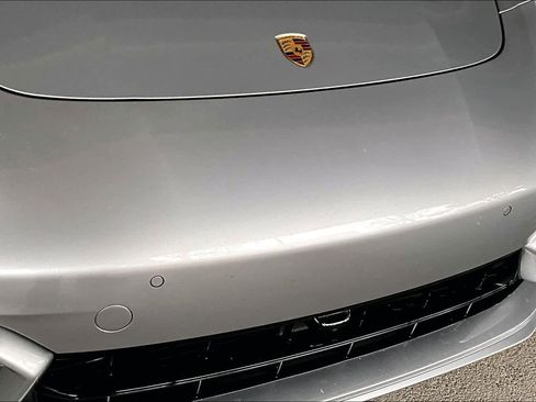 Used 2022 Porsche Panamera GTS image 29