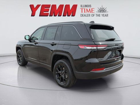 New 2026 Jeep Grand Cherokee Laredo image 6