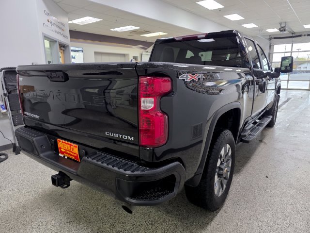 Used 2024 Chevrolet Silverado 2500 Custom w/ Custom Convenience Package AWD/4WD image 8