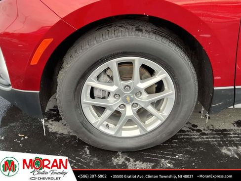 Used 2023 Chevrolet Equinox LT image 11