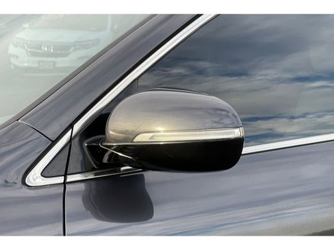 Used 2018 Kia Sorento LX image 50