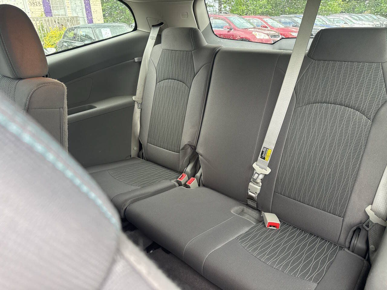Used 2016 Chevrolet Traverse LS FWD image 12