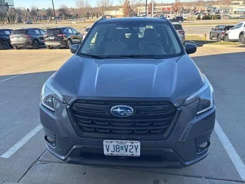 Used 2023 Subaru Forester Premium image 12
