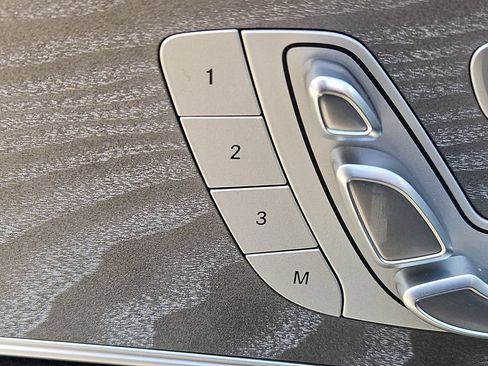 Used 2019 Mercedes-Benz AMG GT 63 image 22