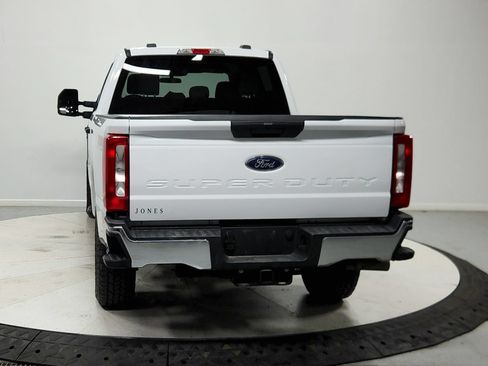 Used 2025 Ford F250 XLT w/ FX4 Off-Road Package AWD/4WD image 7