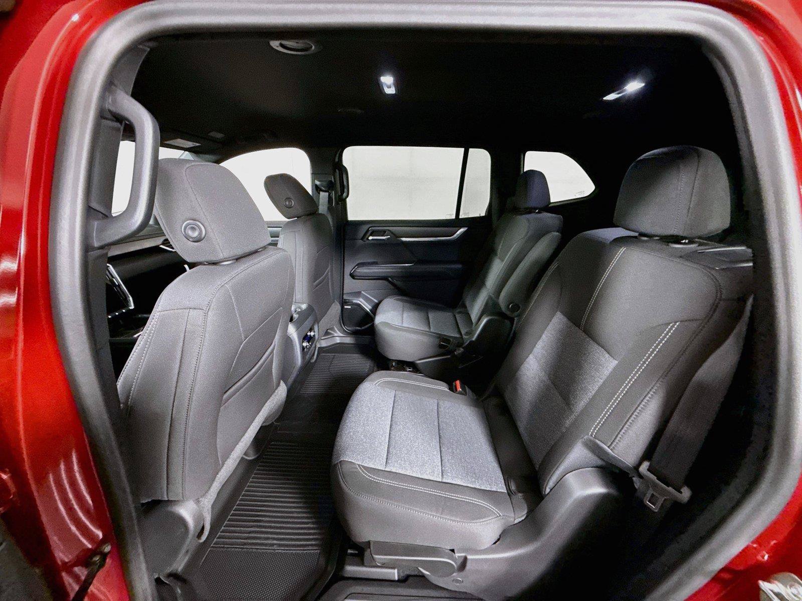 New 2027 GMC Acadia Elevation w/ LPO, Floor Liner Package AWD/4WD image 18