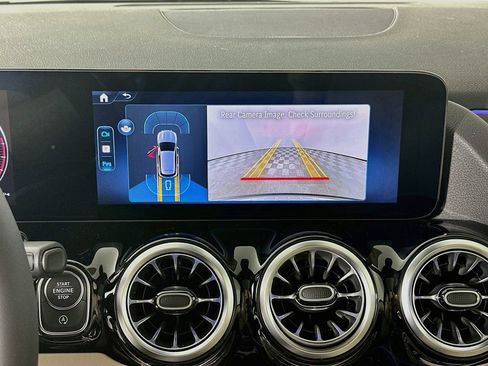 Used 2026 Mercedes-Benz GLA 250 image 13