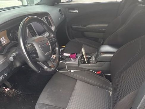 Used 2023 Dodge Charger SXT w/ Blacktop Package image 7
