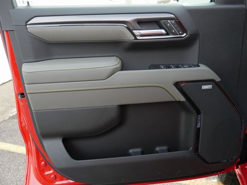 New 2026 Chevrolet Silverado 1500 ZR2 image 32