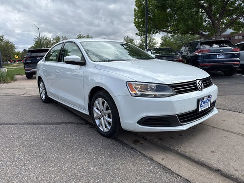 Used 2014 Volkswagen Jetta SE FWD image 7