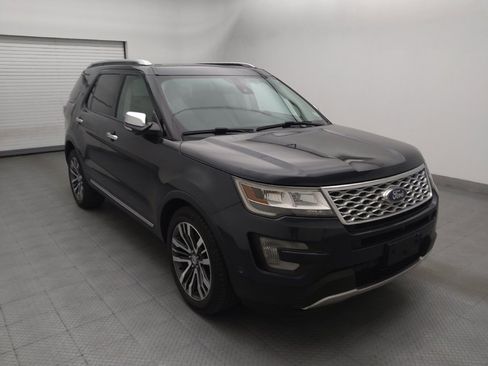 Used 2017 Ford Explorer Platinum AWD/4WD image 13