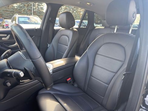 Certified 2022 Mercedes-Benz GLC 300 4MATIC w/ Premium Package Lite image 25