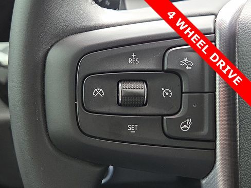 Used 2024 GMC Sierra 1500 SLT w/ SLT Convenience Package image 21