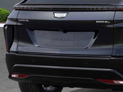 New 2026 Cadillac Lyriq Sport image 14