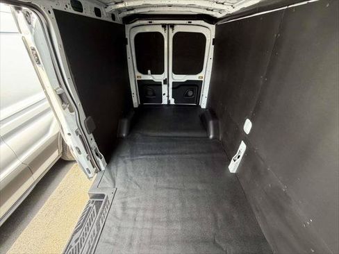Used 2024 Ford Transit 250 148 Medium Roof Extended AWD w/ Load Area Protection Package image 5