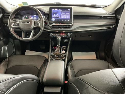 Used 2022 Jeep Compass Trailhawk w/ Sun and Sound Group AWD/4WD image 30
