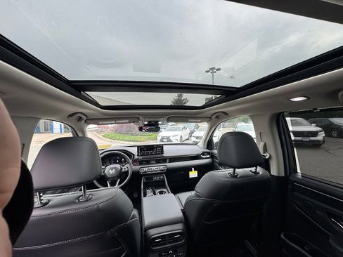 New 2026 Honda Pilot Touring image 25