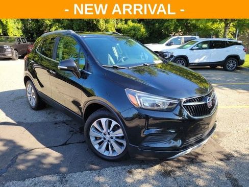 Used 2018 Buick Encore Preferred FWD image 1